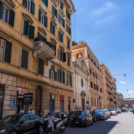 Nest House Prati Apartment